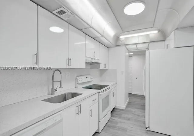 Photo 1 of Condo for sale at 3821 Environ Blvd #403, Lauderhill, FL 33319 | MLS# A12033705 | Listing updated on 2026-08-31