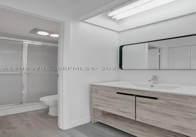 Listing Photo 5 - Condo for sale in building located at 3821 Environ Blvd, Lauderhill, FL 33319 - Unit #403