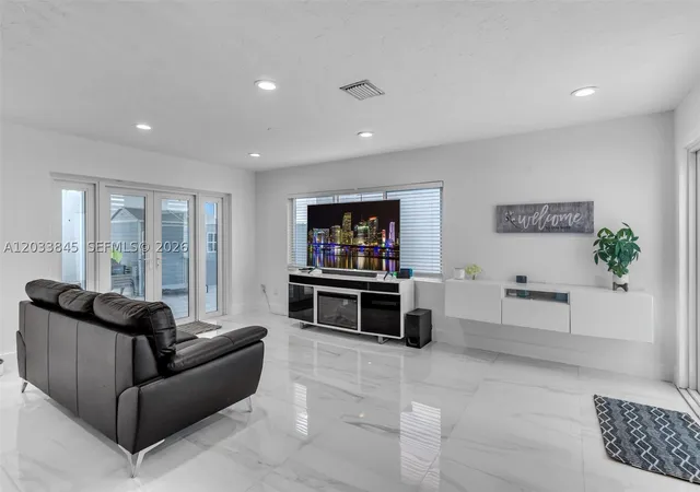 Photo 4 of Sale Pending at 979 Nw 126Th Path, Miami, FL 33182 | MLS# A12033845 | Listing updated on 2026-09-08