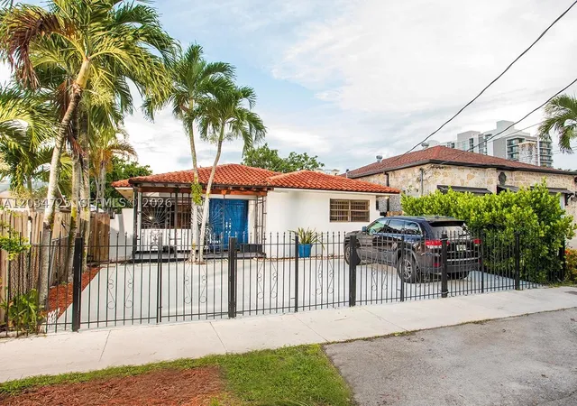Photo 2 of Single family home for sale at 3610 Sw 14th St, Miami, FL 33145 | MLS# A12034725 | Listing updated on 2026-09-23