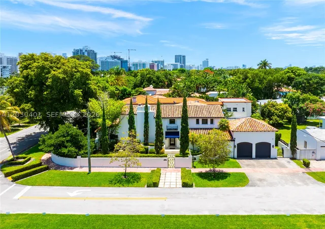 Photo 1 of Single family home for sale at 5860 Pine Tree Dr, Miami Beach, FL 33140 | MLS# A12030401 | Listing updated on 2026-09-13