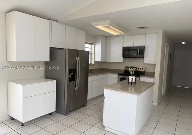 Photo 3 of Single family home for sale at 767 Sw 5th Ter, Florida City, FL 33034 | MLS# A12034857 | Listing updated on 2026-09-16