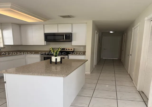 Photo 3 of Single family home for sale at 767 Sw 5Th Ter, Florida City, FL 33034 | MLS# A12034857 | Listing updated on 2026-09-16