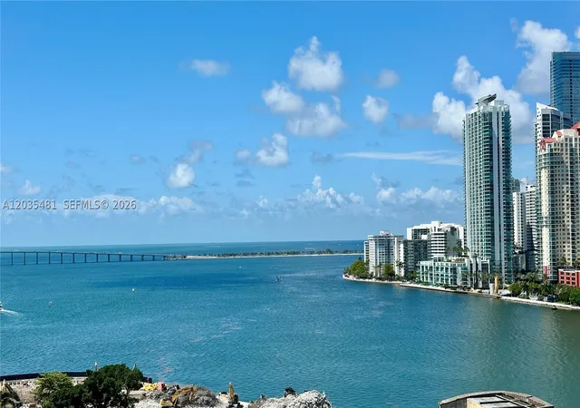 Photo 1 of Condo for sale at 520 Se Brickell Key Dr #A1615, Miami, FL 33131 | MLS# A12035481 | Listing updated on 2026-09-10
