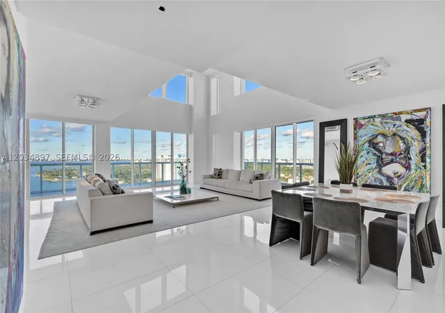Photo 4 of Condo for sale at 10 Venetian Way #PH04, Miami Beach, FL 33139 | MLS# A12034897 | Listing updated on 2026-09-12
