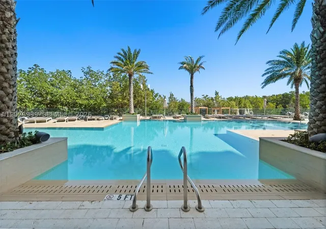 Photo 1 of Sale Pending at 16385 Biscayne Blvd #1019, North Miami Beach, FL 33160 | MLS# A12026999 | Listing updated on 2026-08-27