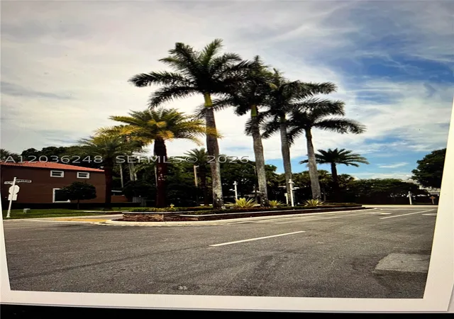 Photo 3 of Townhouse for sale at 15112 Nw 8th St #77, Pembroke Pines, FL 33028 | MLS# A12036248 | Listing updated on 2026-09-12