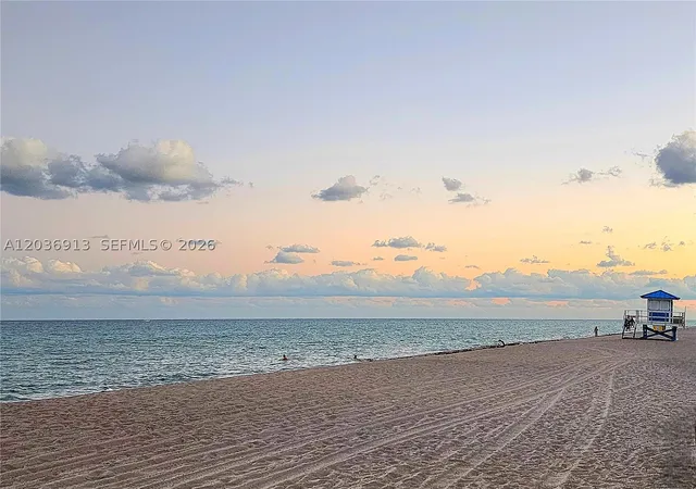 Listing Photo 1 - Condo for sale in building located at 3505 S Ocean Dr, Hollywood, FL 33019 - Unit #705