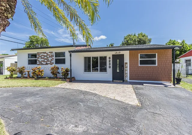 Photo 3 of Single family home for sale at 6230 Sw 16th Ct, North Lauderdale, FL 33068 | MLS# A12029686 | Listing updated on 2026-09-13