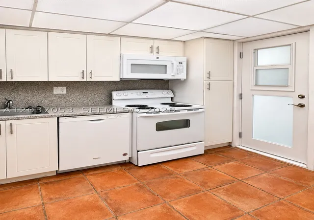 Photo 2 of Condo for sale at 240 Galen Dr #214, Key Biscayne, FL 33149 | MLS# A12037053 | Listing updated on 2026-10-03