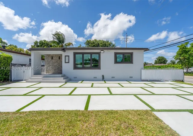 Photo 2 of Sale Pending at 11 W 59th St, Hialeah, FL 33012 | MLS# A12037026 | Listing updated on 2026-10-06