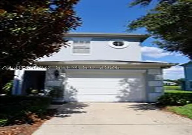 Photo 2 of Townhouse for sale at 9395 Flowering Cottonwood, Orlando, FL 32832 | MLS# A12035610 | Listing updated on 2026-09-12