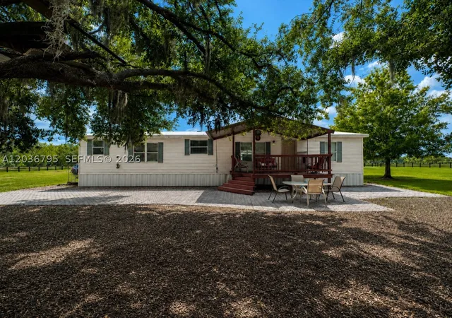Manufactured home for sale at 1 Ridge Rd, Frostproof, FL 33843 | MLS# A12036795
