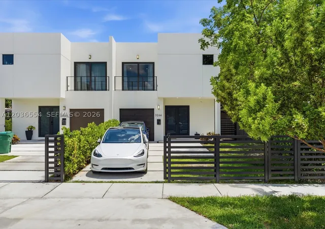 Townhouse for sale at 3266 Sw 25Th Ter, Miami, FL 33133 | MLS# A12036554