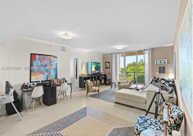 Photo 3 of Condo for sale at 15051 Royal Oaks Ln #401, North Miami, FL 33181 | MLS# A12037685 | Listing updated on 2026-09-04