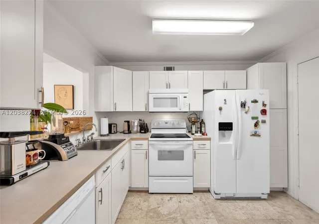 Condo for sale at 1020 Meridian Ave #715, Miami Beach, FL 33139 | MLS# A12038224 | Listing updated on 2026-09-14