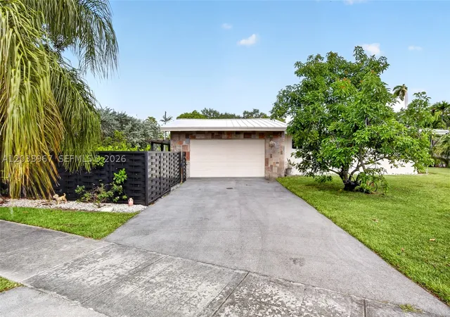 8250 SW 118th Ter