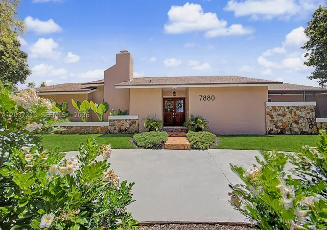 Single family home for sale at 7880 Sw 180Th Ter, Palmetto Bay, FL 33157 | MLS# A12037243