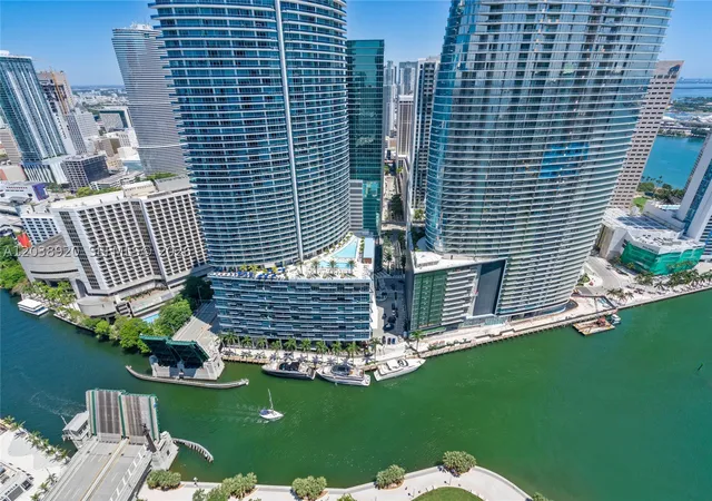 Photo 3 of Condo for sale at 475 Brickell Ave #4315, Miami, FL 33131 | MLS# A12038920 | Listing updated on 2026-09-10