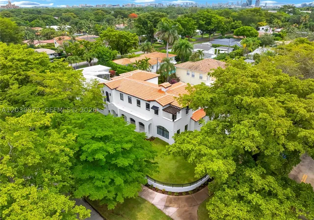 Photo 3 of Single family home for sale at 5111 Alhambra Cir, Coral Gables, FL 33146 | MLS# A12039072 | Listing updated on 2026-09-10