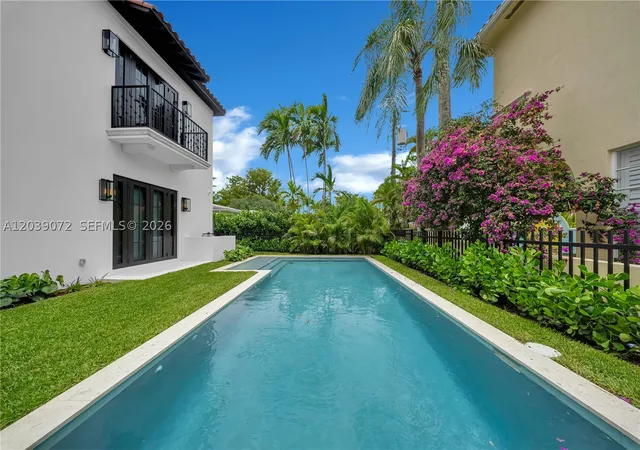 Photo 4 of Single family home for sale at 5111 Alhambra Cir, Coral Gables, FL 33146 | MLS# A12039072 | Listing updated on 2026-09-10