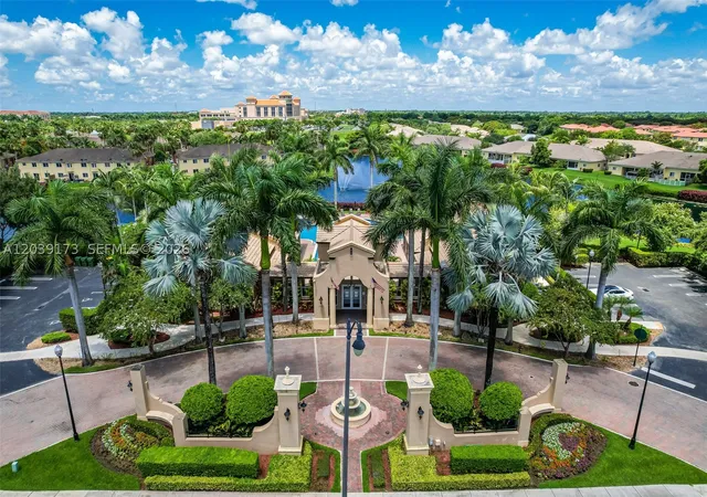 Photo 3 of Single family home for sale at 1760 Ne 36th Ave, Homestead, FL 33033 | MLS# A12039173 | Listing updated on 2026-09-13