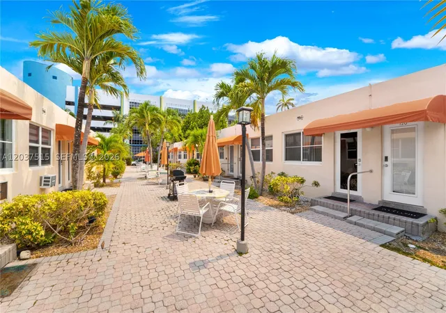Photo 1 of Condo for sale at 336 Arthur St #118, Hollywood, FL 33019 | MLS# A12037515 | Listing updated on 2026-08-20