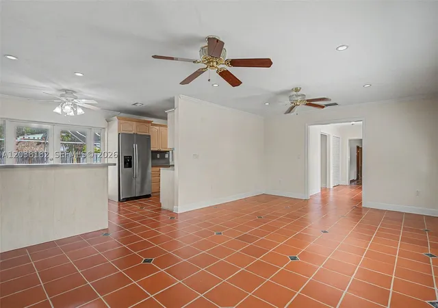 Photo 2 of Single family home for sale at 16842 Sw Sw 79 Pl, Palmetto Bay, FL 33157 | MLS# A12038182 | Listing updated on 2026-10-06