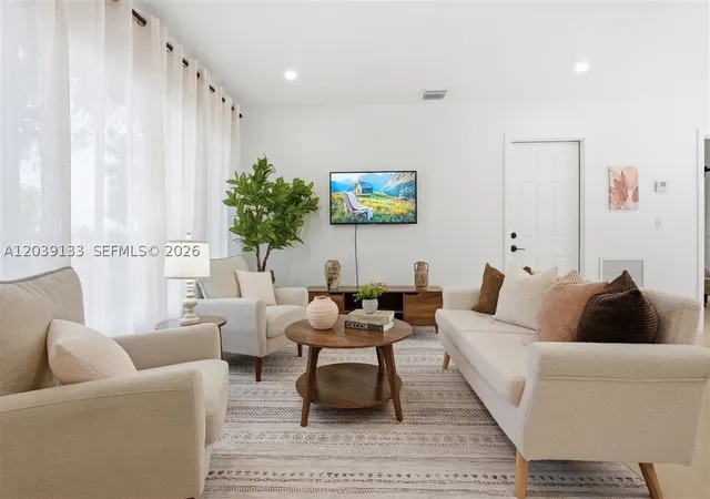 Photo 2 of Single family home for sale at 4410 Ne 3rd Ave, Deerfield Beach, FL 33064 | MLS# A12039133 | Listing updated on 2026-09-12