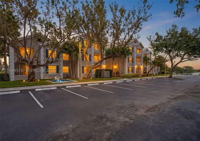 Photo 3 of Condo for sale at 2841 N Oakland Forest Dr #110, Oakland Park, FL 33309 | MLS# A12039576 | Listing updated on 2026-09-01