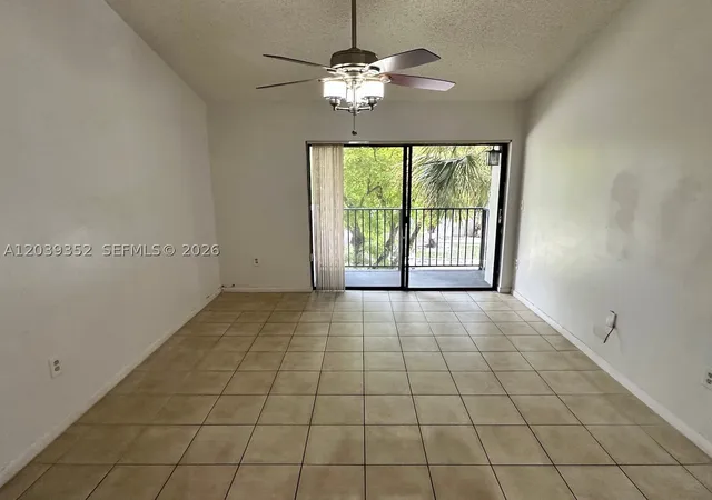 Listing Photo 5 - Condo for sale in building located at 7200 Nw 179Th St, Miami, FL 33015 - Unit #311
