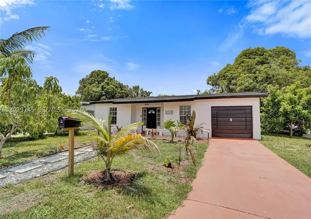 Photo 3 of Single family home for sale at 6280 Sw 8th Pl, North Lauderdale, FL 33068 | MLS# A12039245 | Listing updated on 2026-09-10