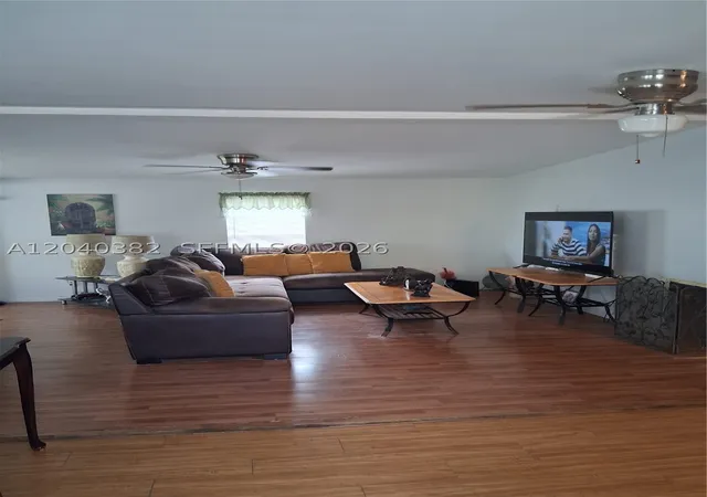 Photo 1 of Manufactured home for sale at 5030 Sw 30th Ave, Dania Beach, FL 33312 | MLS# A12040382 | Listing updated on 2026-09-15