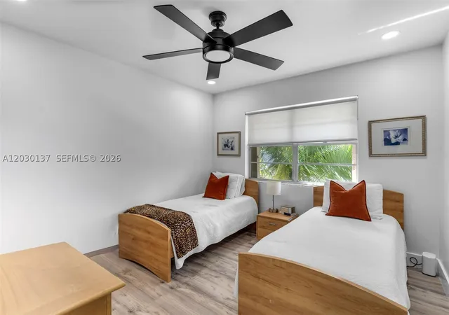 Listing Photo 5 - Condo for sale in building located at 13726 Sw 90Th Ave, Miami, FL 33176 - Unit #28