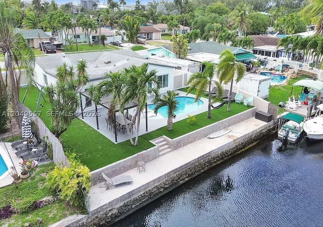 Photo 1 of Single family home for sale at 4480 Sw 34th Dr, Dania Beach, FL 33312 | MLS# A12040557 | Listing updated on 2026-08-28