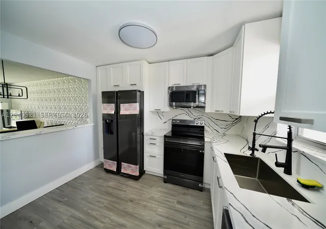 Photo 2 of Condo for sale at 2541 Aragon Blvd #305, Sunrise, FL 33322 | MLS# A12040521 | Listing updated on 2026-08-26