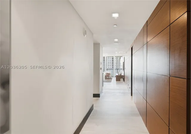 Photo 4 of Condo for sale at 465 Brickell Ave #2101, Miami, FL 33131 | MLS# A12036205 | Listing updated on 2026-09-10