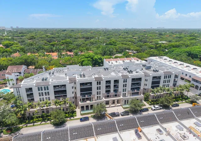Photo 2 of Condo for sale at 718 Valencia Ave #403, Coral Gables, FL 33134 | MLS# A12038015 | Listing updated on 2026-09-14