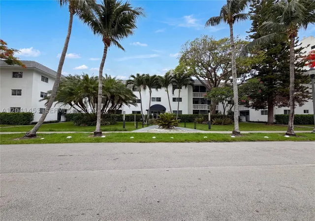 Photo 1 of Sale Pending at 200 Galen Dr #202, Key Biscayne, FL 33149 | MLS# A12041453 | Listing updated on 2026-10-02