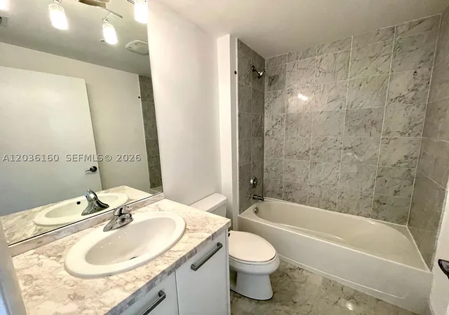 Photo 3 of Condo for sale at 253 Ne 2Nd St #2108, Miami, FL 33132 | MLS# A12036160 | Listing updated on 2026-09-10