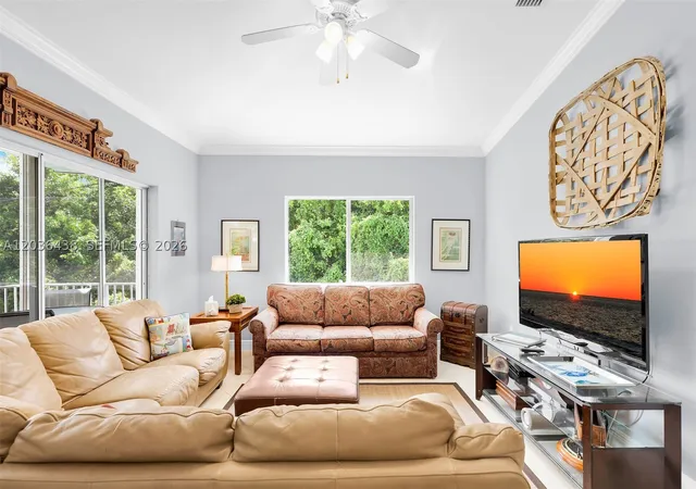 Photo 3 of Single family home for sale at 54 Tarpon Ave, Key Largo, FL 33037 | MLS# A12036438 | Listing updated on 2026-10-05