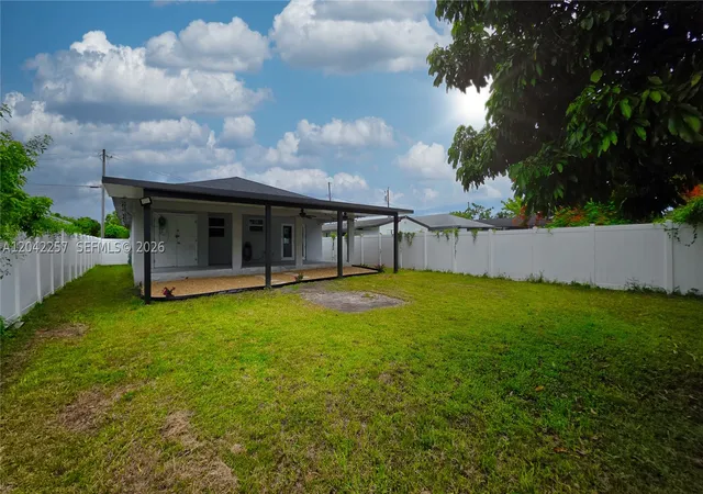 Photo 21 of Sale Pending at 11940 Sw 212Th St, Miami, FL 33177 | MLS# A12042257 | Listing updated on 2026-09-01
