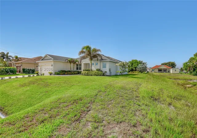 Photo 2 of Single family home for sale at 440 Sw Undallo Rd, Port Saint Lucie, FL 34953 | MLS# A12040620 | Listing updated on 2026-09-04