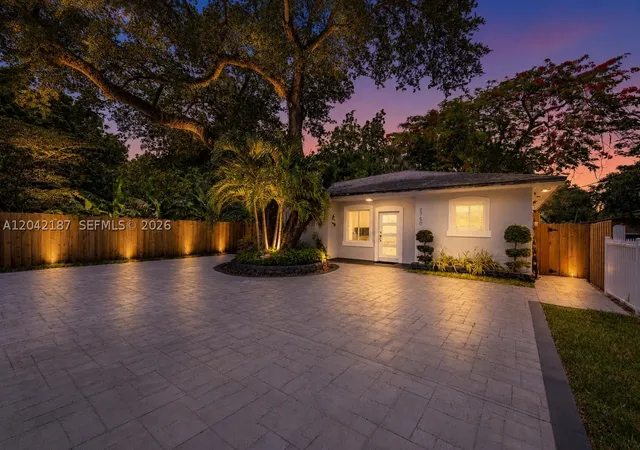 Photo 1 of Single family home for sale at 2750 Nw 170th St, Miami Gardens, FL 33056 | MLS# A12042187 | Listing updated on 2026-09-05
