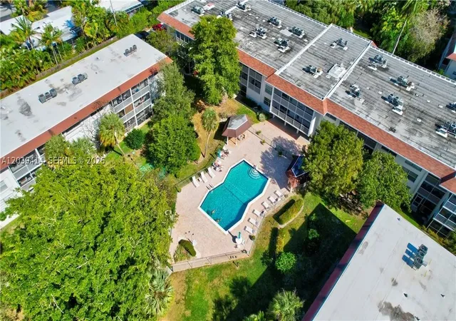 Photo 3 of Condo for sale at 4025 N Federal Hwy #120A, Fort Lauderdale, FL 33308 | MLS# A12039414 | Listing updated on 2026-09-12
