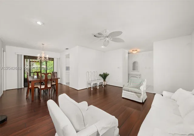 Photo 3 of Single family home for sale at 4524 Harder Avenue, Sebring, FL 33875 | MLS# A12042662 | Listing updated on 2026-09-04