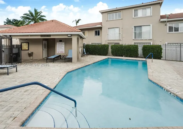 Photo 2 of Townhouse for sale at 221 Riviera Cir, Weston, FL 33326 | MLS# A12042244 | Listing updated on 2026-09-10