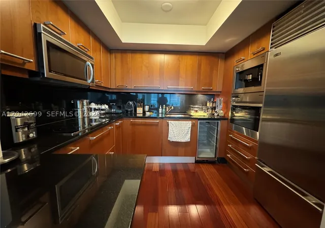 Photo 4 of Condo for sale at 1331 Brickell Bay Dr #406, Miami, FL 33131 | MLS# A12042699 | Listing updated on 2026-09-10