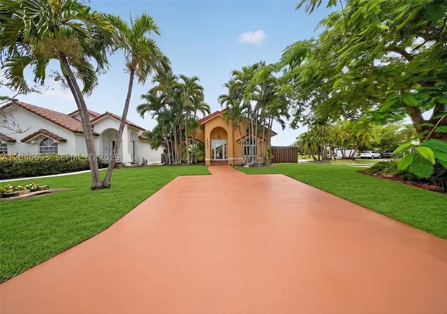 Photo 3 of Single family home for sale at 15307 Sw 52nd Ter, Miami, FL 33185 | MLS# A12040633 | Listing updated on 2026-09-21