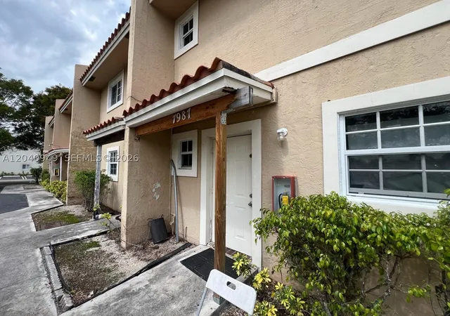 Photo 1 of Townhouse for sale at 7983 Nw 35th Ct #6, Coral Springs, FL 33065 | MLS# A12040949 | Listing updated on 2026-09-02